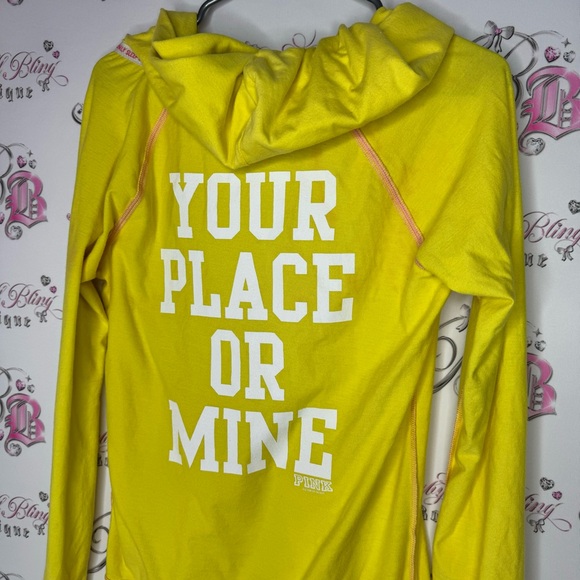 Victoria secret pink sweater pullover your place or mine yellow white pink 2 way - Picture 7 of 15
